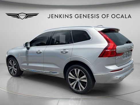 Used 2023 Volvo XC60 B5 Plus w/ Climate Package FWD image 5