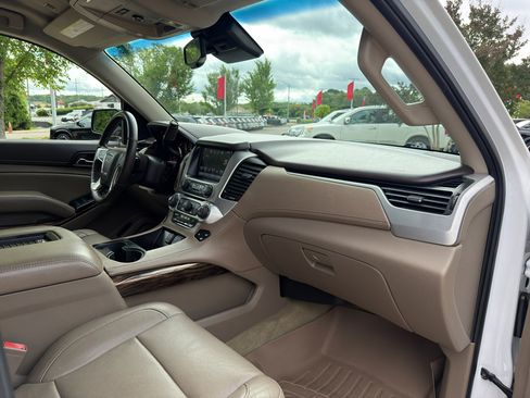 Used 2016 GMC Yukon SLT RWD image 14