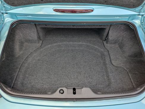 Used 2002 Ford Thunderbird RWD image 13