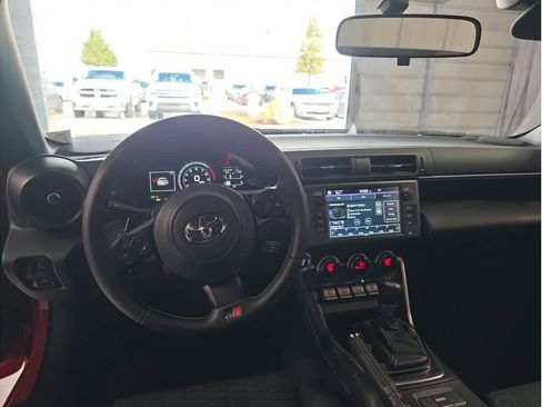 Used 2026 Toyota GR86 w/ ALL Weather Mat Package (TMS) image 15