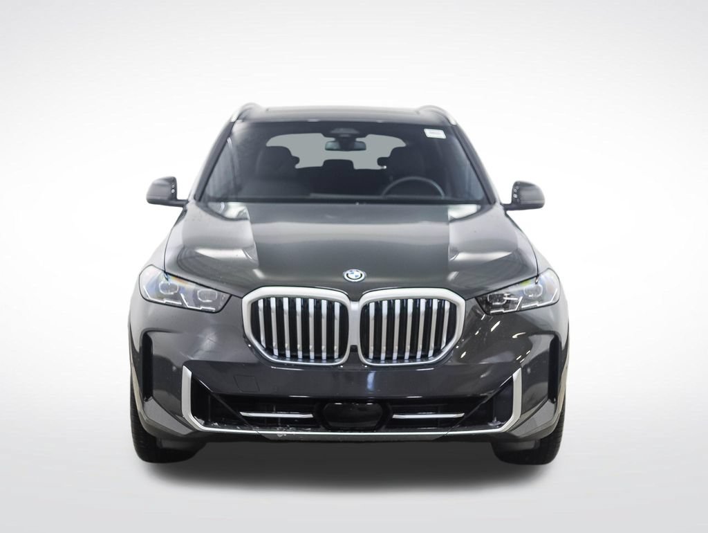 Used 2026 BMW X5 xDrive50e w/ Climate Comfort Package AWD/4WD image 8