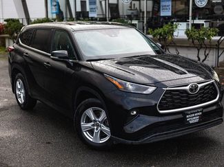 Used 2024 Toyota Highlander LE AWD/4WD video 2