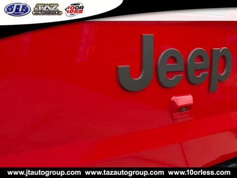 Used 2022 Jeep Gladiator Rubicon AWD/4WD image 20