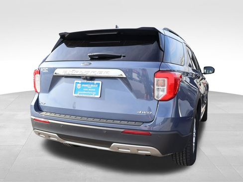 Used 2021 Ford Explorer XLT w/ Equipment Group 202A AWD/4WD image 14