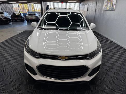Used 2019 Chevrolet Trax LS w/ LPO, Cargo Package image 5