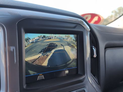 Used 2019 Chevrolet Silverado 1500 Custom w/ Custom Value Package image 24