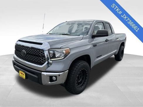 Used 2018 Toyota Tundra SR image 3