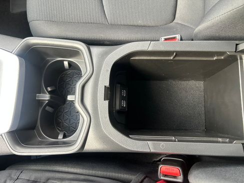 Certified 2023 Toyota RAV4 LE AWD/4WD image 24