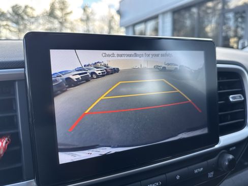 Used 2021 Hyundai Venue SE image 33