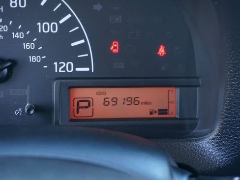 Used 2019 Nissan NV200 S w/ Cruise Control Package image 25