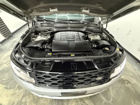 Used 2018 Land Rover Range Rover Sport HSE Dynamic image 30