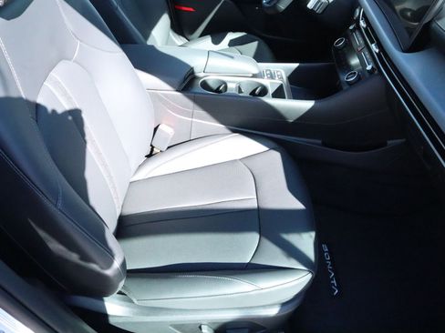 New 2026 Hyundai Sonata Limited image 19