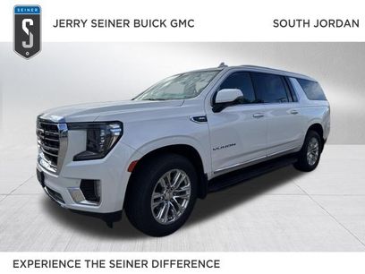 Used 2021 GMC Yukon XL SLT w/ SLT Luxury Plus Package