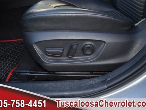 Used 2021 Toyota Camry SE image 19