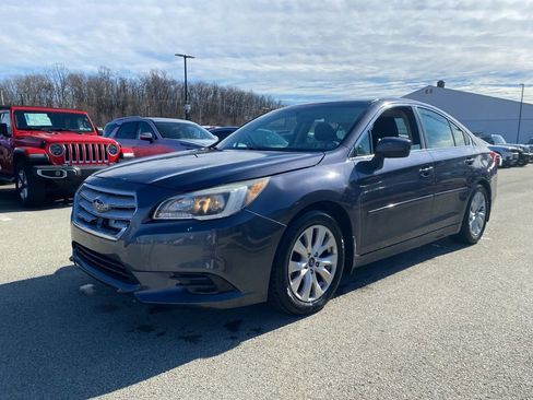 Used 2017 Subaru Legacy 2.5i Premium w/ Moonroof Package image 5