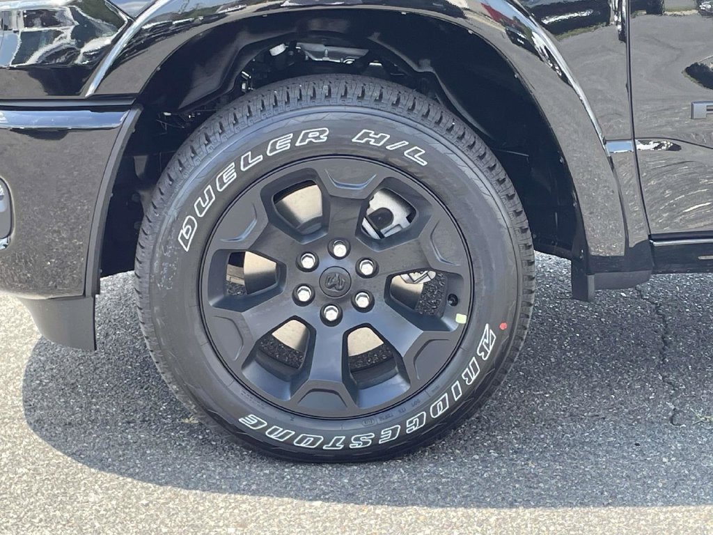 New 2026 RAM 1500 Big Horn AWD/4WD image 11
