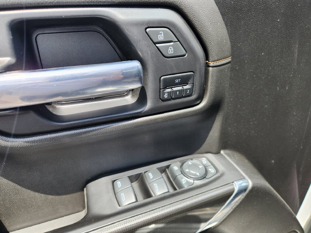Used 2022 GMC Sierra 1500 AT4 w/ AT4 Preferred Package AWD/4WD image 24