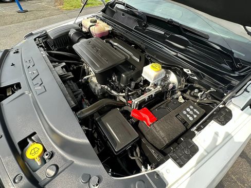 Used 2021 RAM 1500 Big Horn image 37