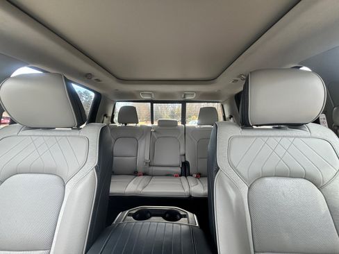 Used 2022 RAM 1500 Limited image 30