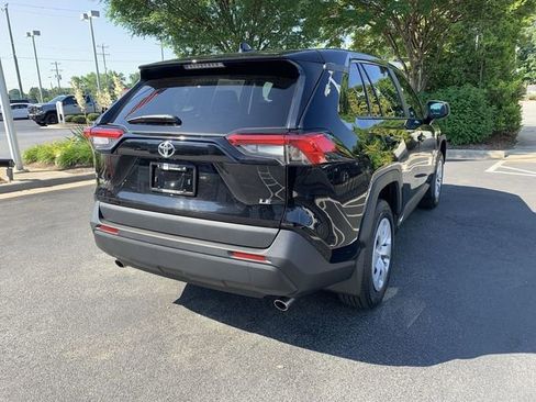 Certified 2025 Toyota RAV4 LE FWD image 8