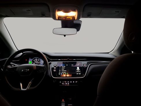 Used 2023 Chevrolet Bolt EUV LT w/ Redline Edition image 23