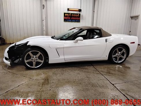 Used 2008 Chevrolet Corvette w/ Preferred Equipment Group image 2