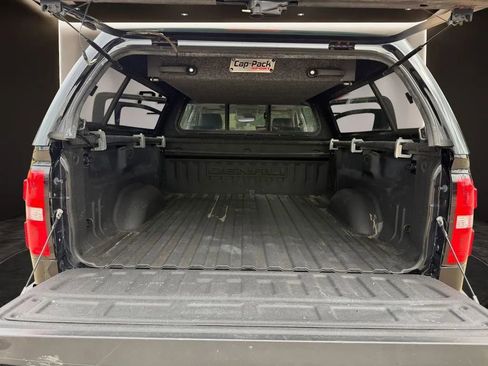 Used 2016 GMC Sierra 2500 Denali w/ Duramax Plus Package AWD/4WD image 19