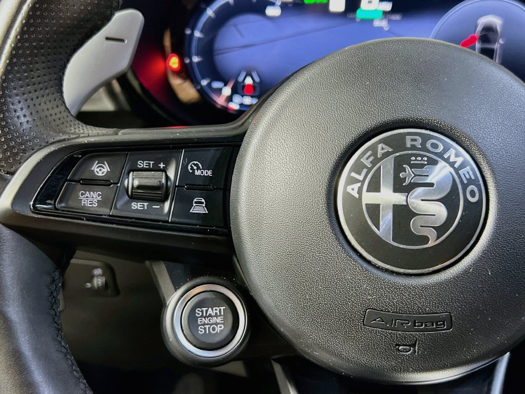 Used 2024 Alfa Romeo Tonale Veloce w/ Active Assist Package AWD/4WD image 16