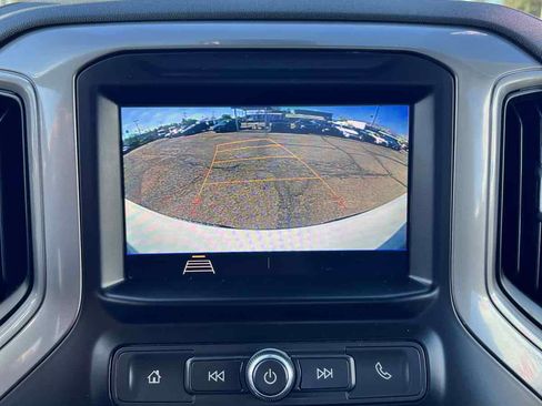 Used 2021 Chevrolet Silverado 1500 W/T w/ WT Convenience Package AWD/4WD image 15