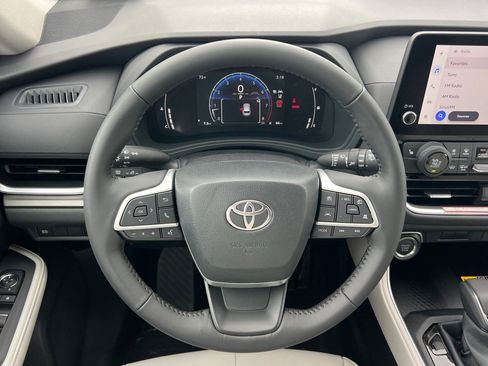 New 2026 Toyota Grand Highlander XLE image 16