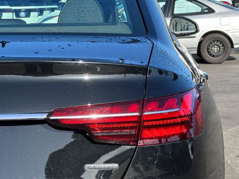Used 2021 Audi A4 2.0T Premium Plus image 28