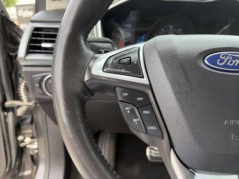 Used 2016 Ford Fusion Titanium AWD/4WD image 34