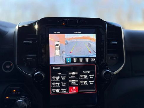 Used 2021 RAM 1500 Laramie image 18