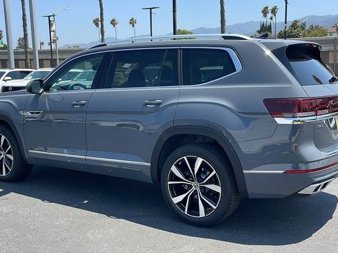 New 2025 Volkswagen Atlas SEL Premium R-Line image 11