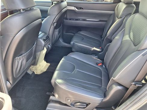 Used 2024 Hyundai Palisade SEL image 11