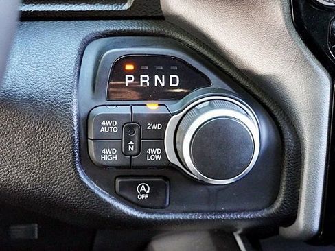 Used 2025 RAM 1500 Big Horn AWD/4WD image 33