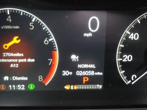 Used 2025 Honda Pilot Touring image 43