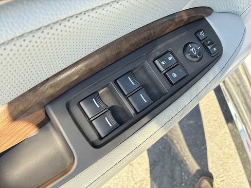 Used 2020 Acura MDX SH-AWD w/ Technology Package image 14