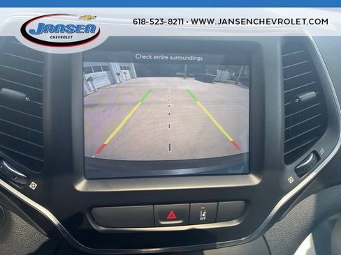 Used 2022 Jeep Cherokee Latitude Lux w/ Sun & Sound Group AWD/4WD image 32