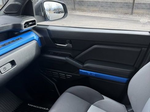 Certified 2024 Toyota Tacoma TRD Off-Road w/ TRD Off Road Upgrade Package image 32