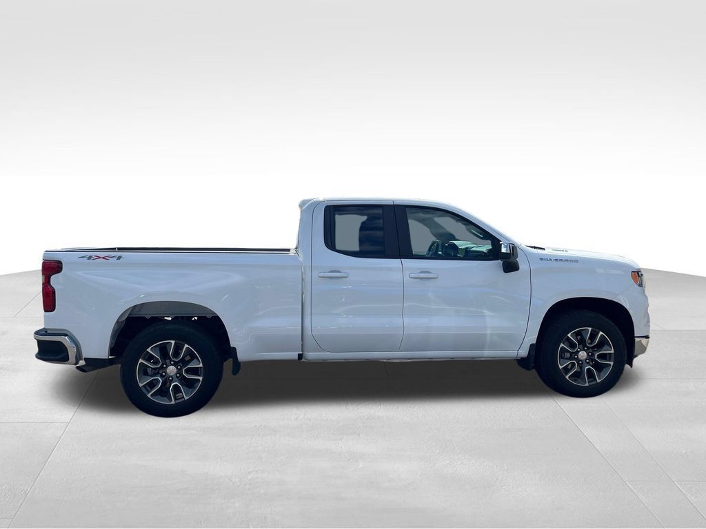 New 2025 Chevrolet Silverado 1500 LT AWD/4WD image 6