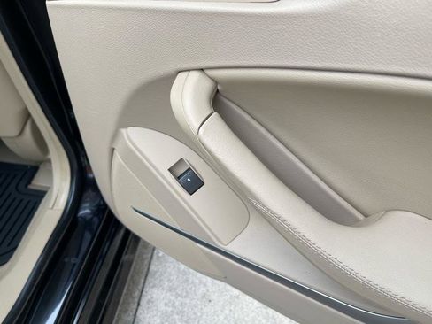 Used 2012 Cadillac CTS Premium image 39