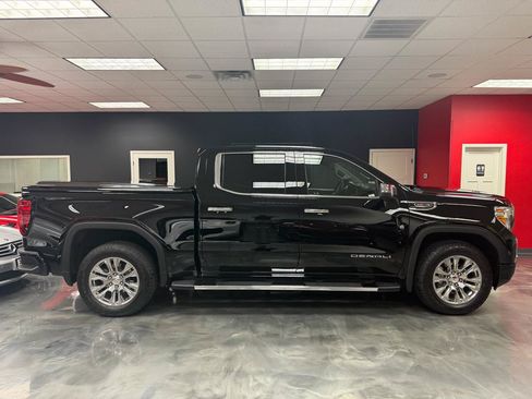 Used 2021 GMC Sierra 1500 Denali w/ Driver Alert Package II AWD/4WD image 5