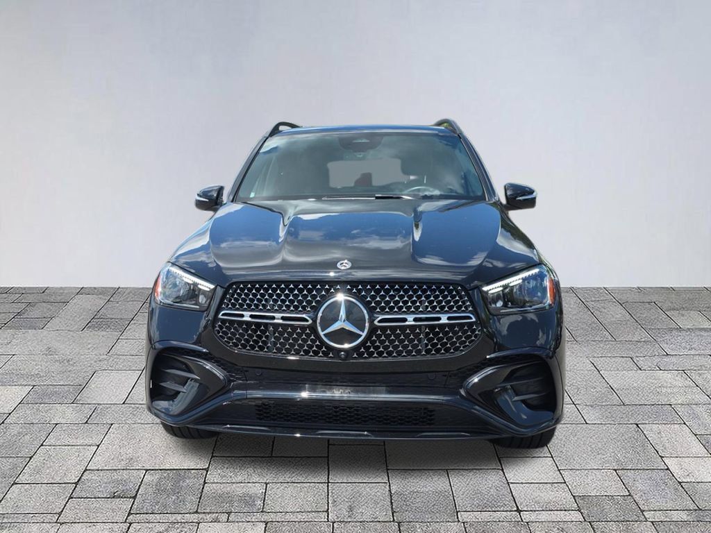 Certified 2025 Mercedes-Benz GLE 450 4MATIC image 2
