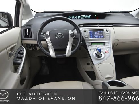 Used 2013 Toyota Prius Four image 27