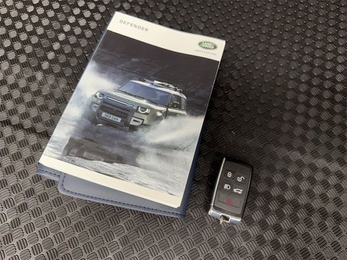 Used 2020 Land Rover Defender 110 SE image 80