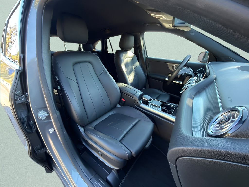 Used 2023 Mercedes-Benz GLA 250 image 24