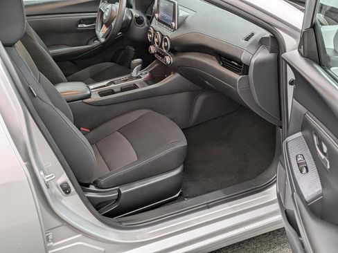 Used 2023 Nissan Sentra SV image 15