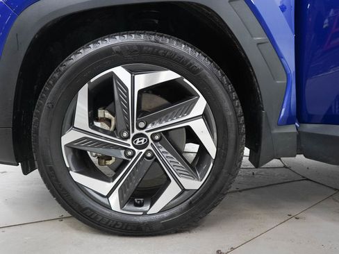 Certified 2024 Hyundai Tucson Limited AWD/4WD image 30