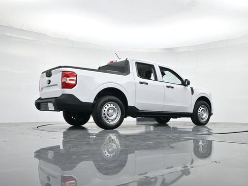 New 2026 Ford Maverick XL FWD image 30